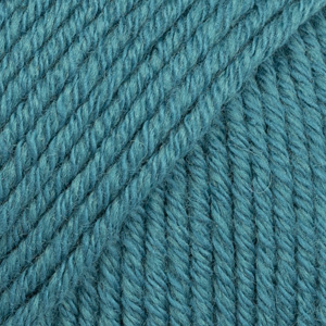 DROPS Cotton Merino yarn soft merino wool cotton blend knitting and crochet yarn skein texture close-up color 26