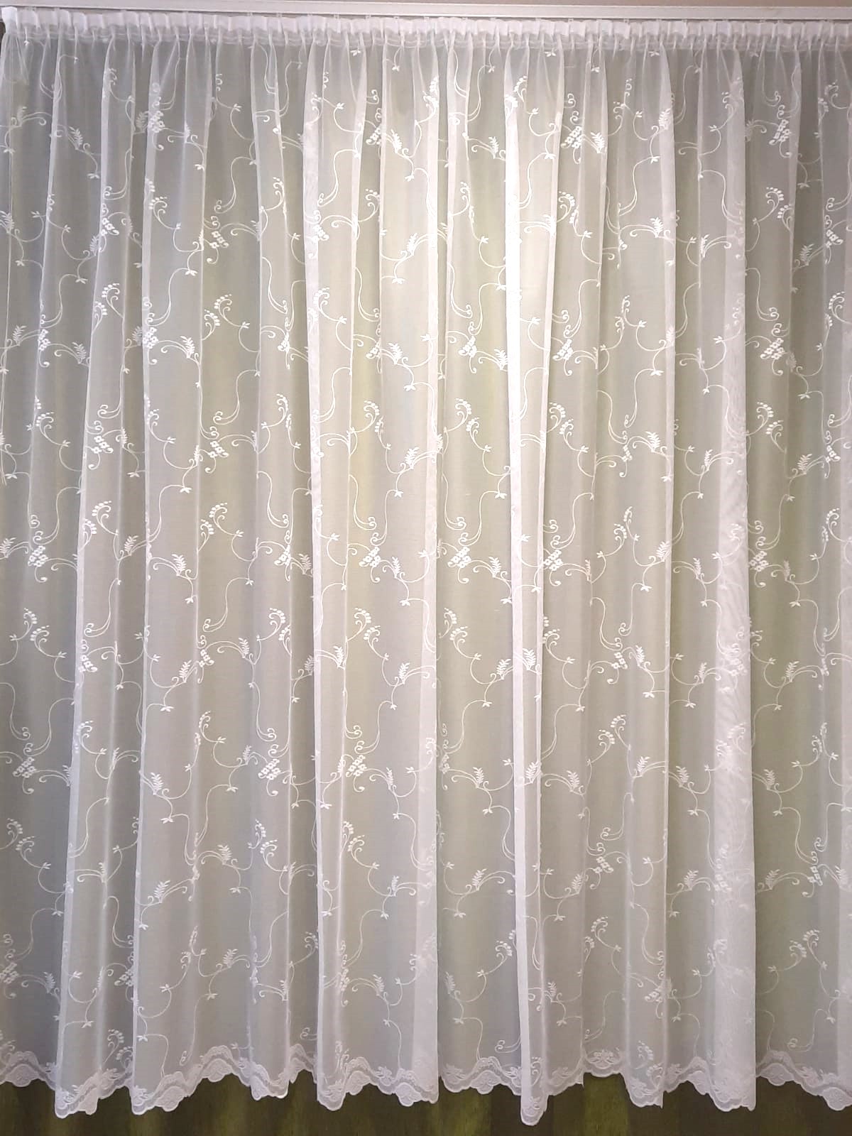 2452 DAY CURTAINS 2452 - Image 1