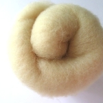 FELTING WOOL NATURAL WHITE