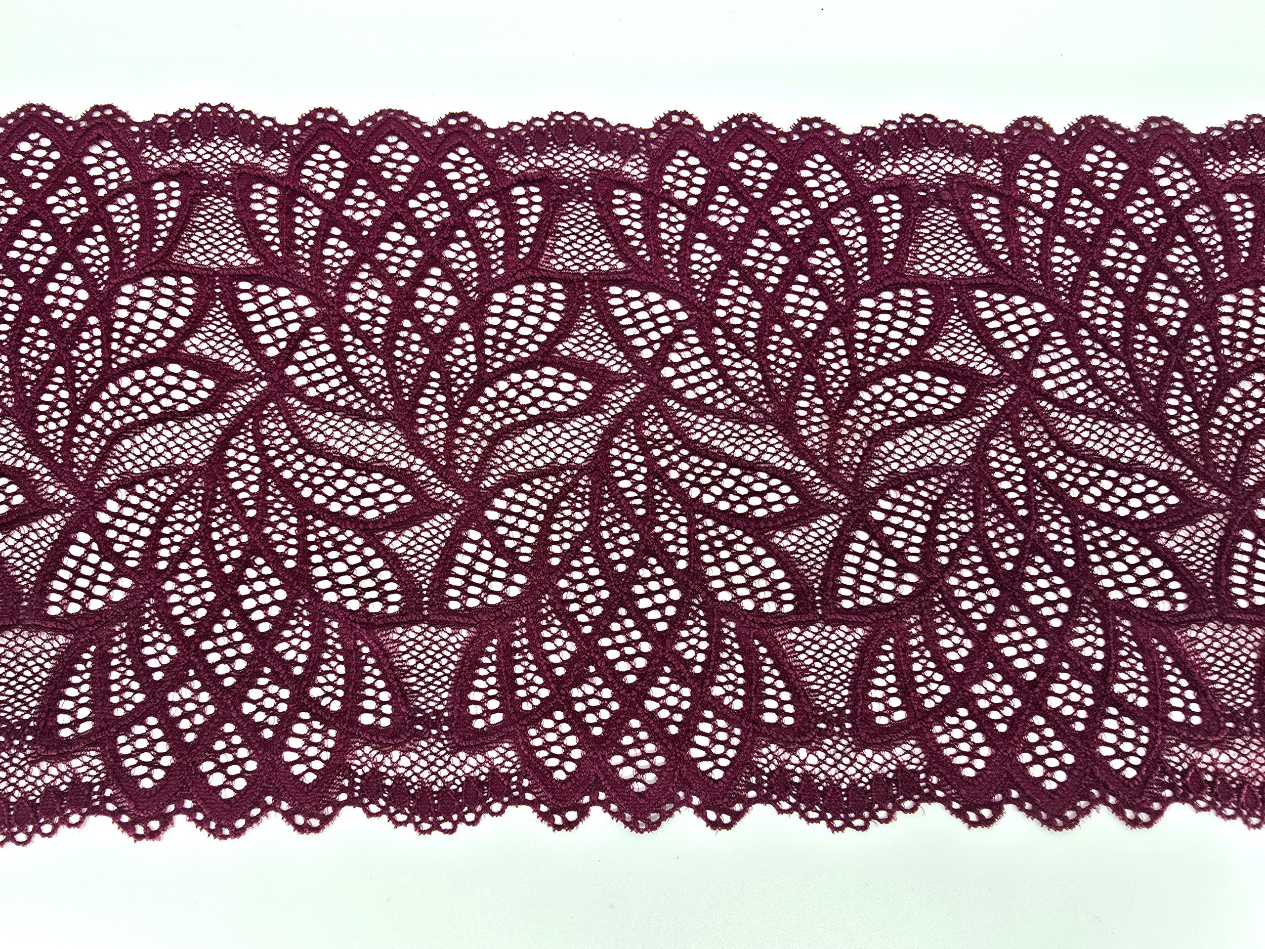 103 STRETCH LACE 17cm 103 - Image 1