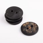 DROPS BUFFALO HORN BUTTON 25MM 536