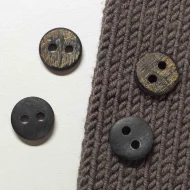 DROPS BUFFALO HORN BUTTON 25MM 536 - Image 3
